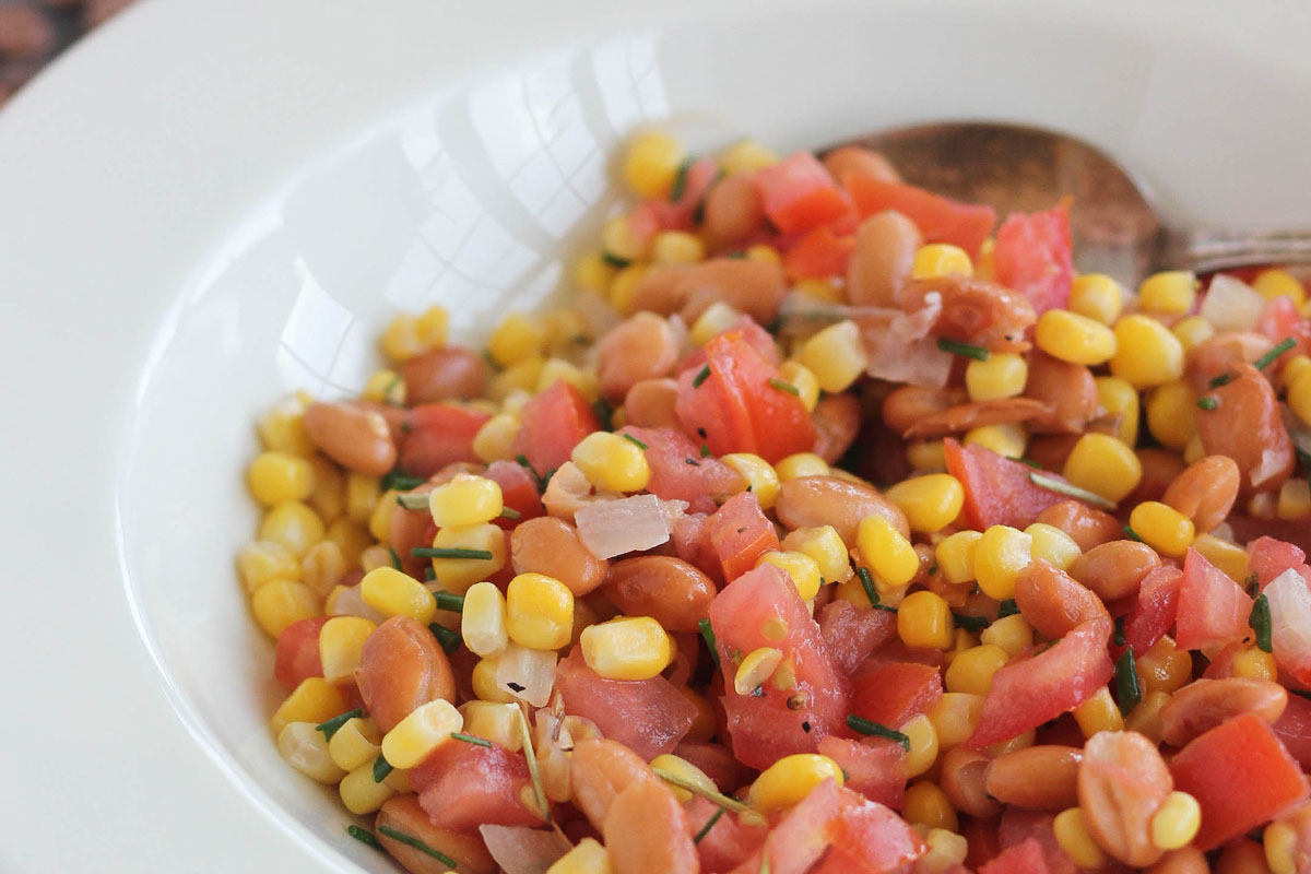 An image depicting the cranberry bean salad recipe brought to you by the Bean Institute.